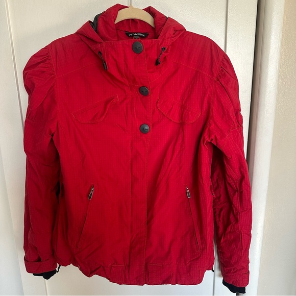 Columbia Women’s Omni Tech Titanium Windbreaker Jacket Red Size: Large - Picture 1 of 12